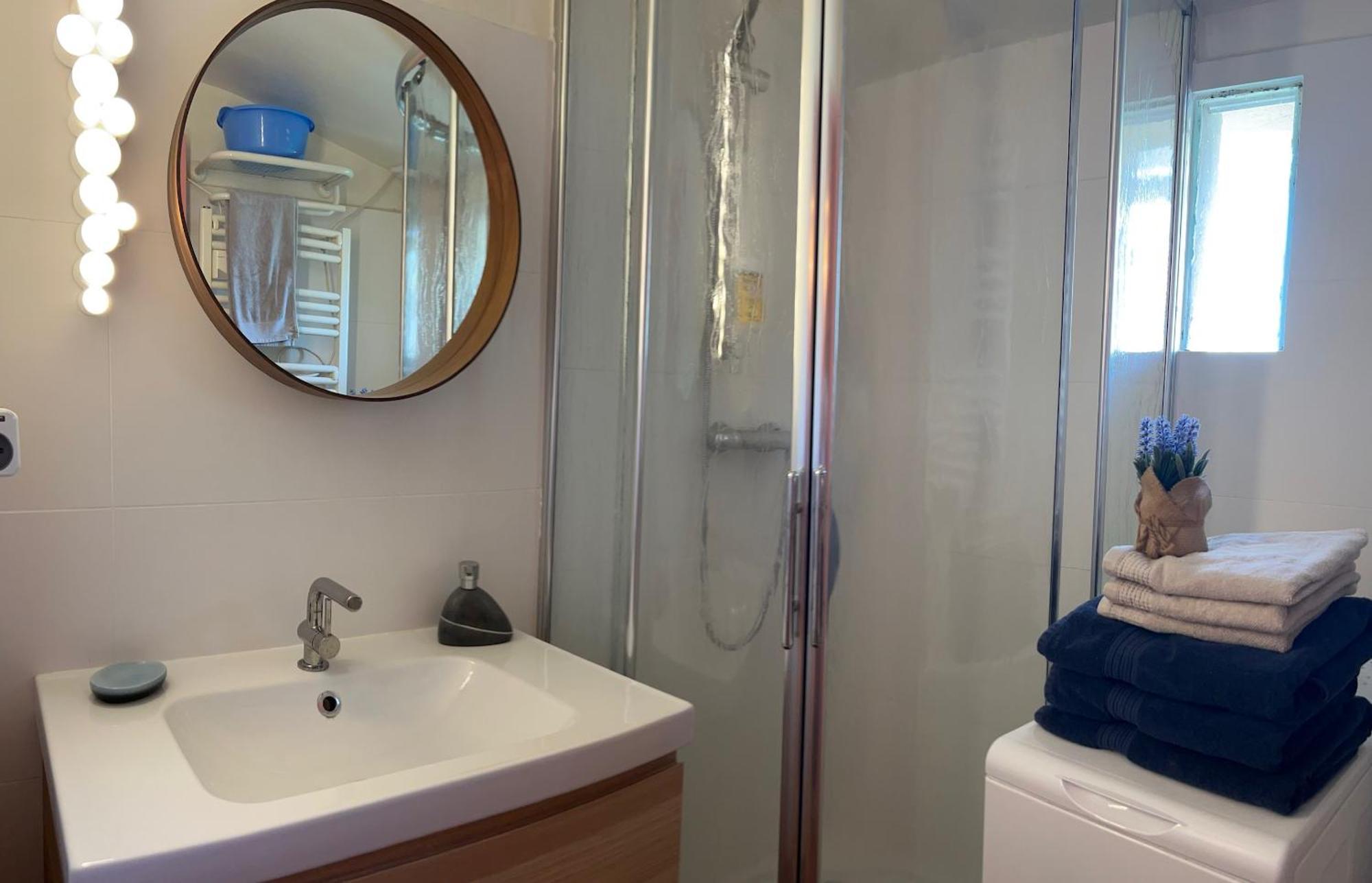 Hypercenter Lovely Duplex With Terrace Clim Wifi Aix-en-Provence Esterno foto